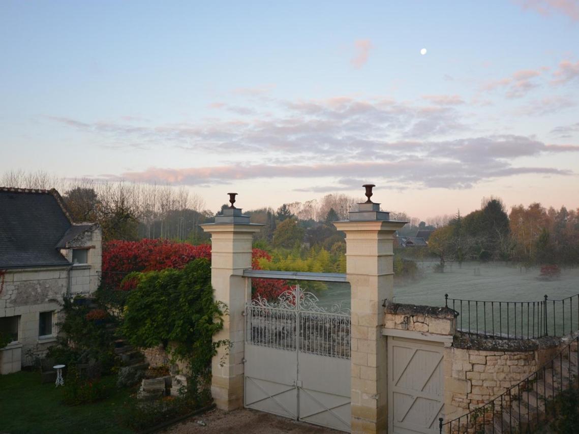 La Penesais Villa Beaumont-en-Véron Exteriör bild