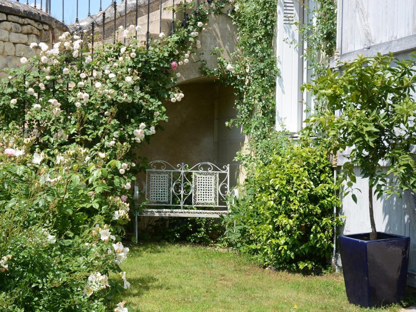 La Penesais Villa Beaumont-en-Véron Rum bild